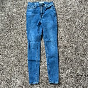 PacSun denim size 26 long. Good condition.